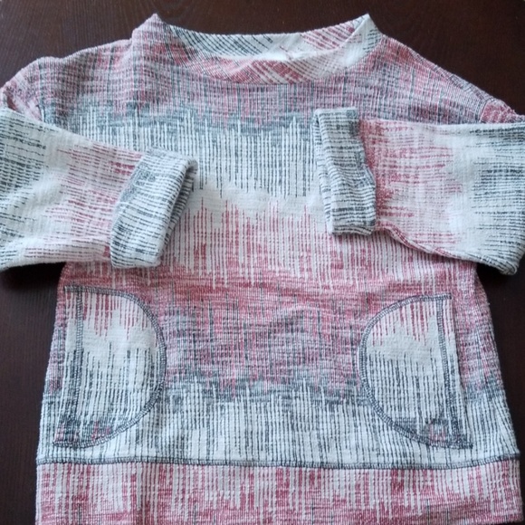 Anthropologie Tops - Anthropologie Postmark Red & Black Mockneck Top xs